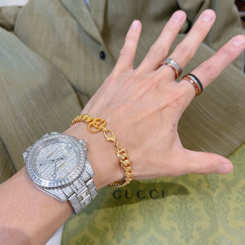 Gvc*1 bracelets
